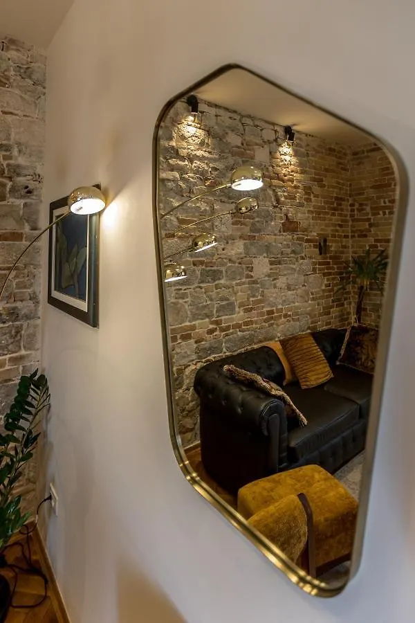 Riva - The Heart Of Palace Split Apartment