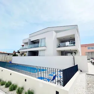 24 C Apartment